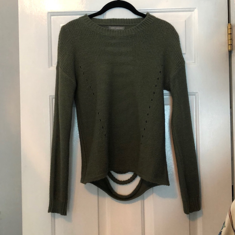 Don’t Ask Why Ribbed Back Sweater - Picture 2 of 3